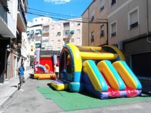 Castillos Hinchables en Falla las 300, Elda