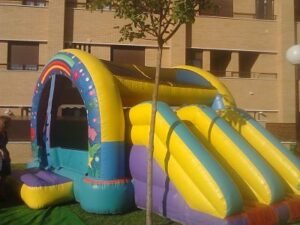 Castillo Hinchable Arco Iris