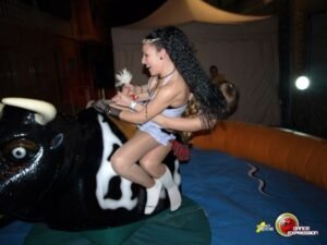 Toro Mecánico en Despedida de Soltero