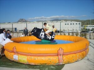 Fiestas con el Toro Mecanico