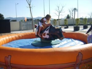 Fiestas con el Toro Mecanico