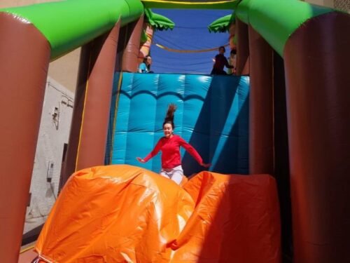 colchoneta salto, muy divertida