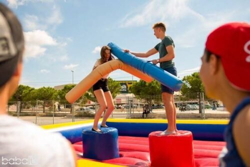 Lucha de gladiadores hinchable para eventos en Alicante y Murcia