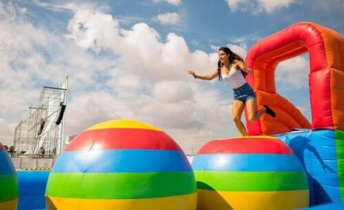 Castillo Hinchable Wipeout para fiestas y Eventos