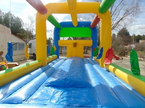 Colchoneta multideporte, atracción hinchable para fiestas infantiles