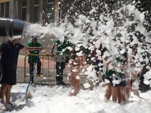 Fiesta de la espuma para cumpleaños