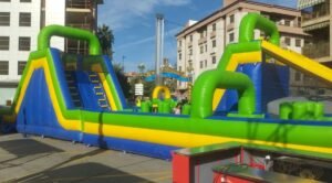 alquiler pista americana hinchable en Alicante