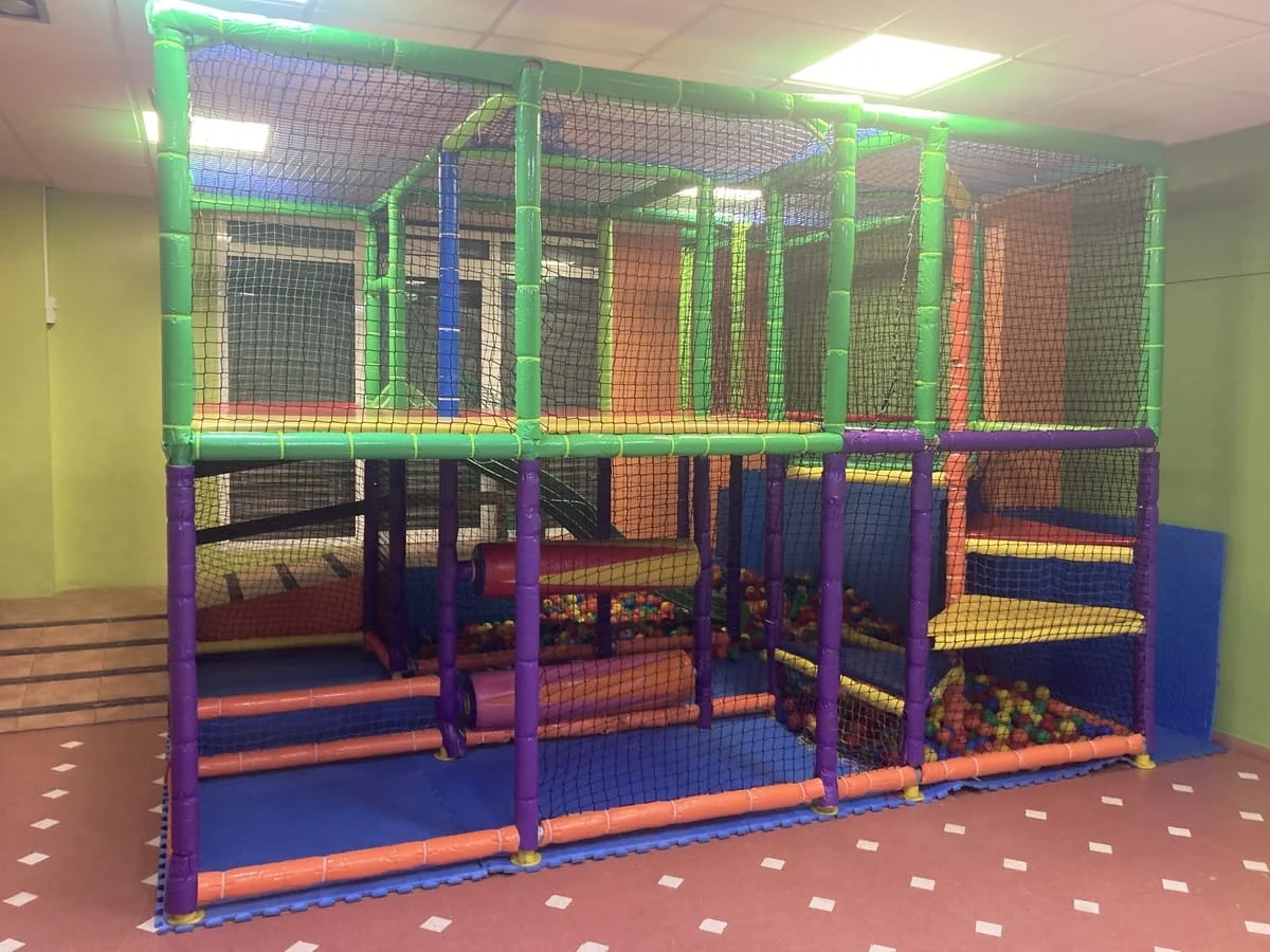 alquiler sala en Petrer para reuniones familiares